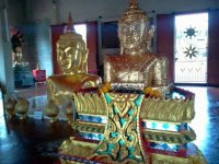 Buddha a mezzo busto